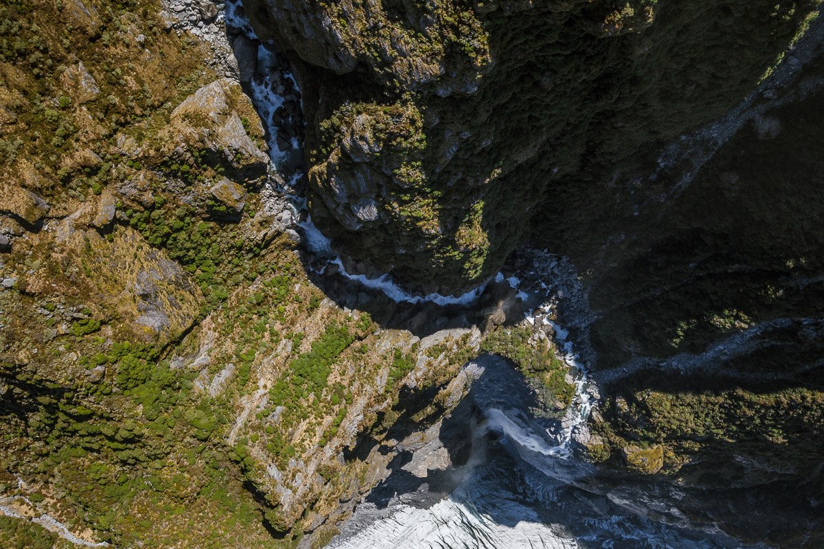 glacier-waterfall-franz-fox-fiordland-travel-new-zealand-south-island-west-coast-helicopter-flight.jpg