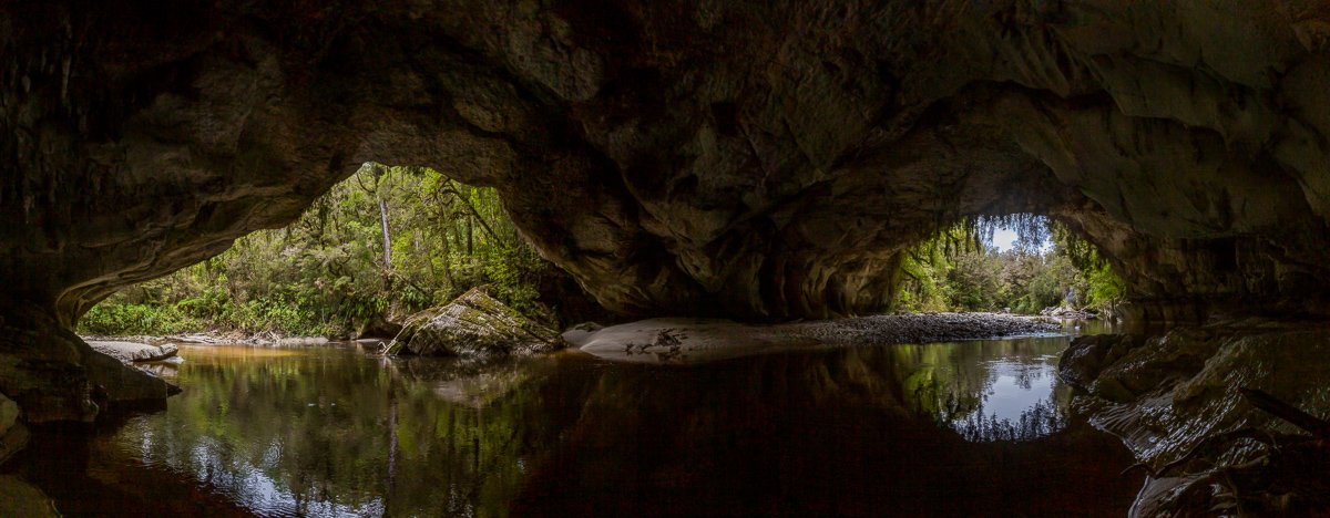 moria-gate-arches-walk-oparara-basin-panorama-west-coast-south-island-new-zealand-NZ.jpg