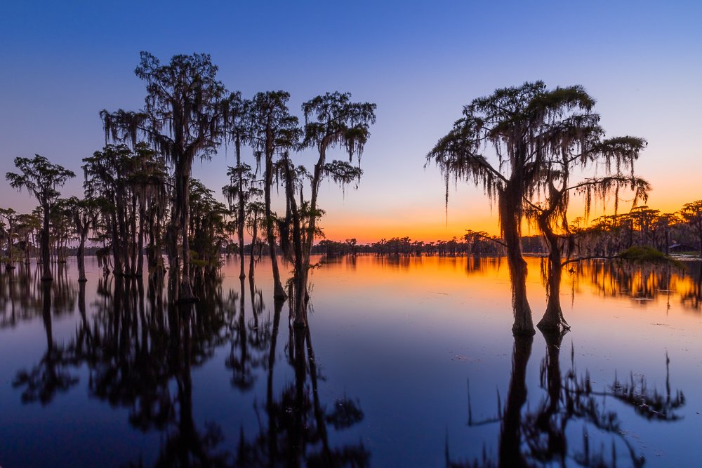 sunset-orange-band-blue-georgia-banks-lake-wildlife-refuge-reserve-conservation-preservation-landscape.jpg