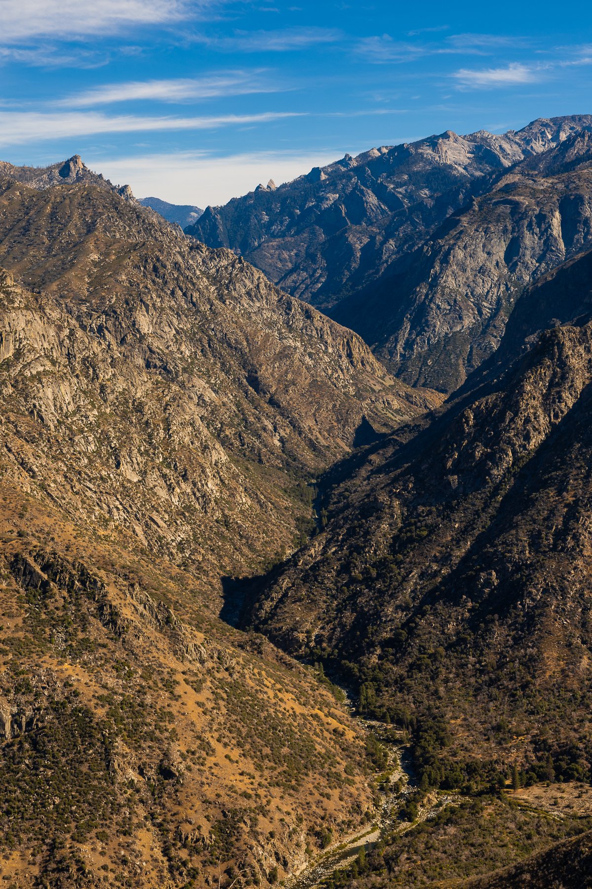 mountain-ridge-view-valley-river-kings-canyon-national-park-down-photography-photographer-blog-post.jpg