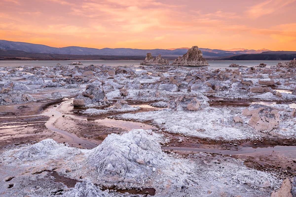 mono-lake-county-salt-sunset-evening-state-natural-park-water-dusk.jpg