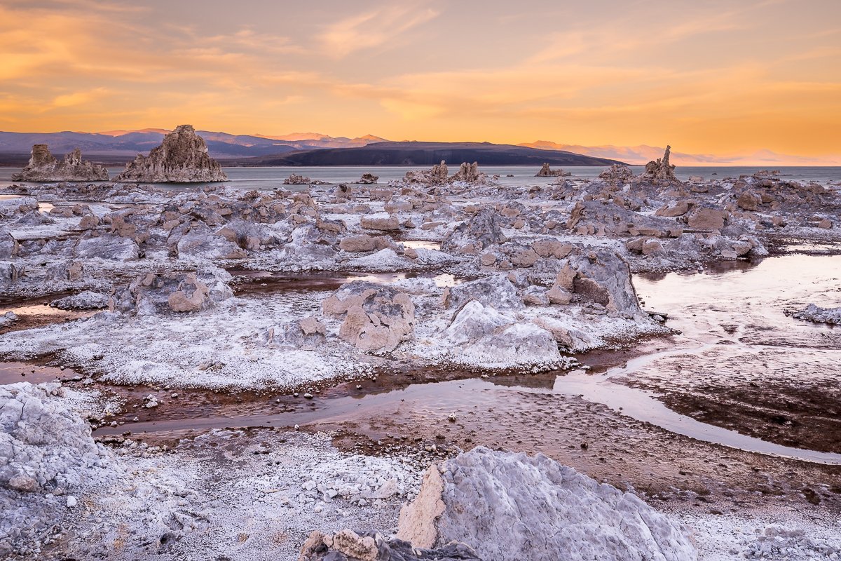 mono-lake-county-salt-sunset-water-tufa-state-natural-reserve-orange-dusk.jpg