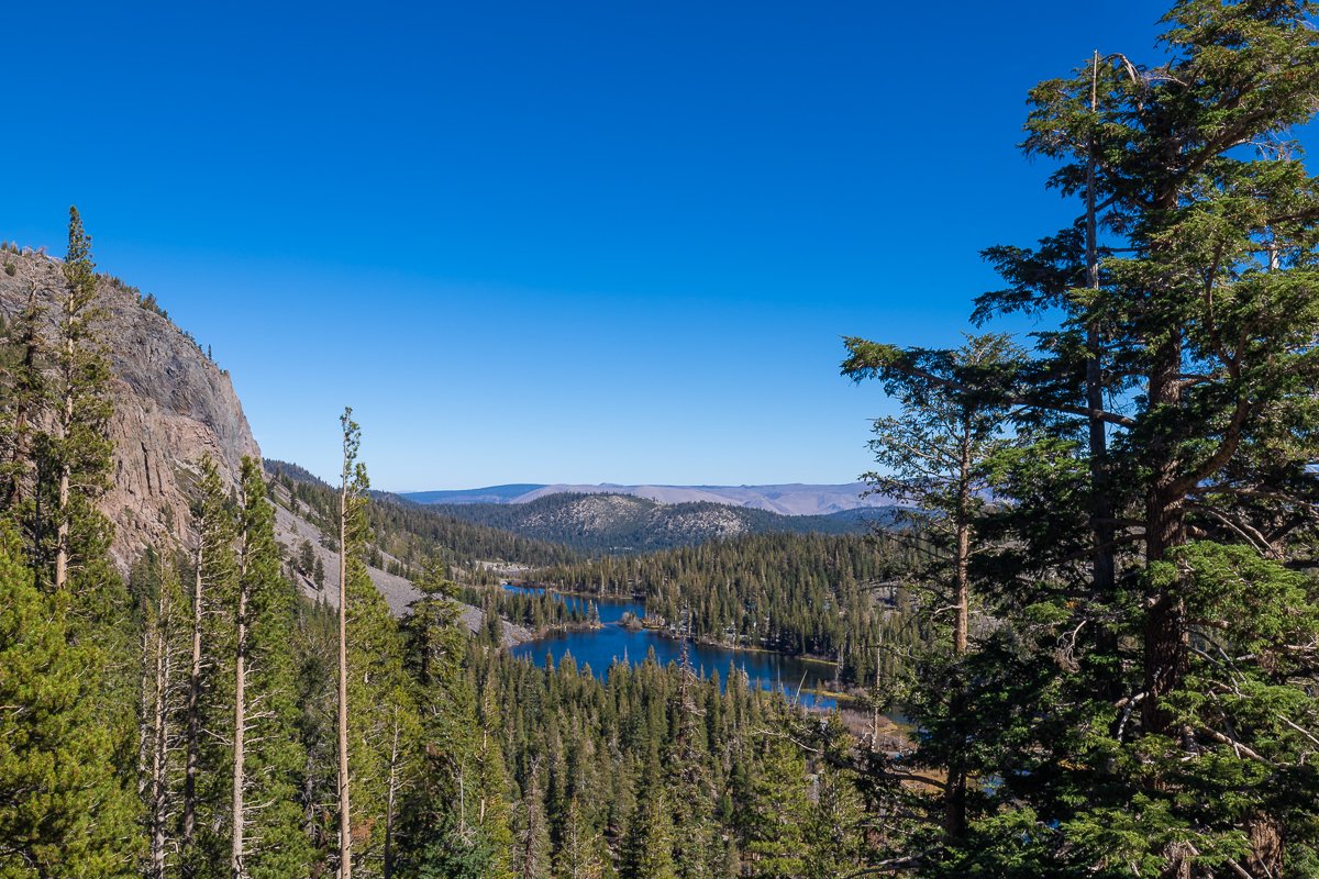 mammoth-lakes-travel-photography-photographer-canvas-art-photo-lake-landscape-california-USA-US-roadtrip.jpg