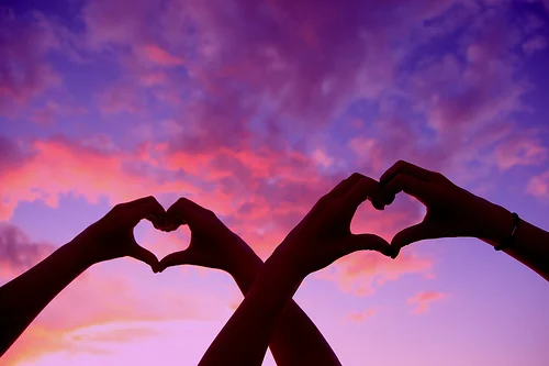 heart hands.jpg