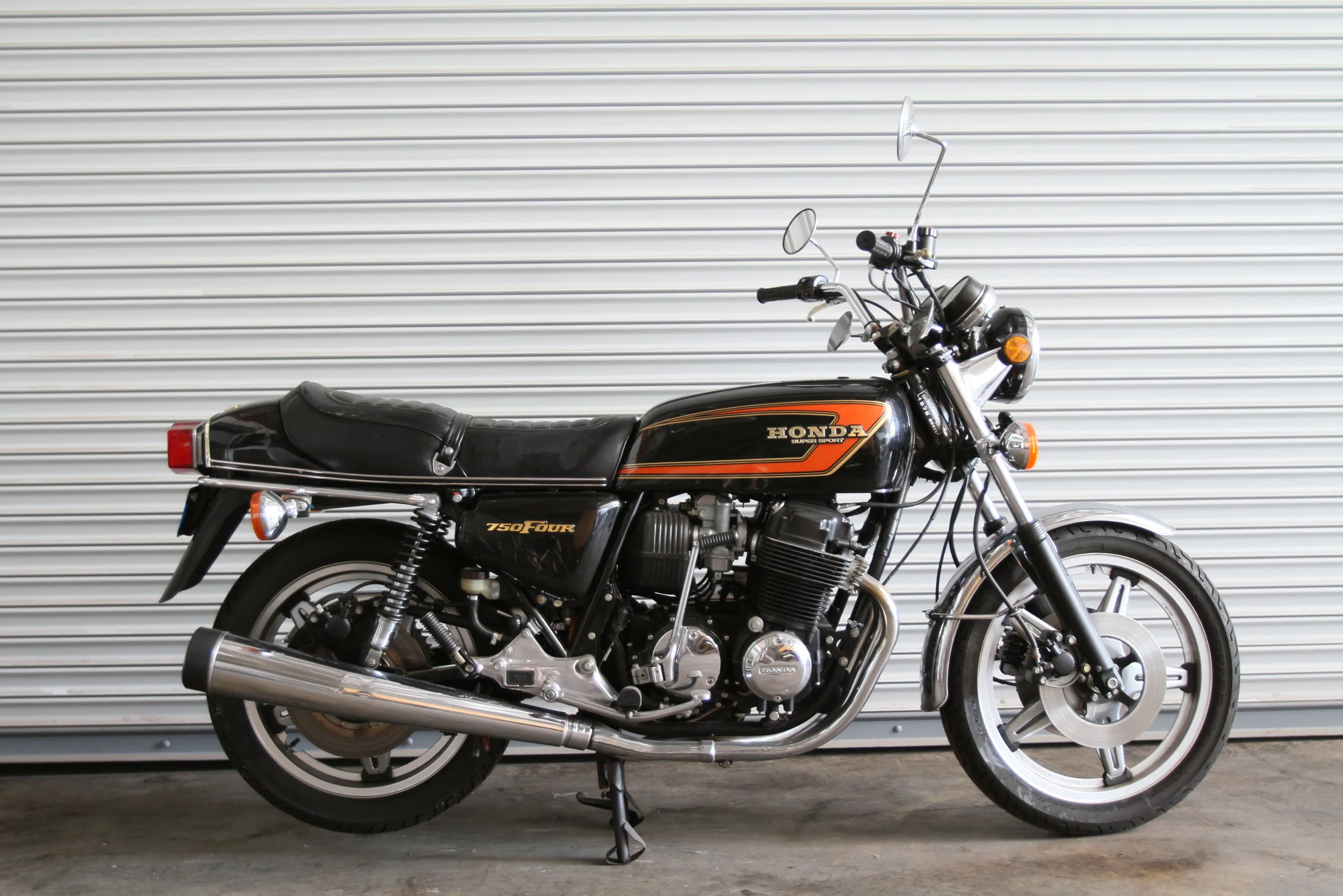 AmericanPictureCars_1978HondaCB750F-2.JPG