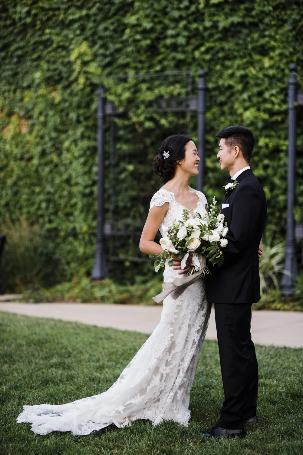 2017_wed_leela-tyler-1748.jpg