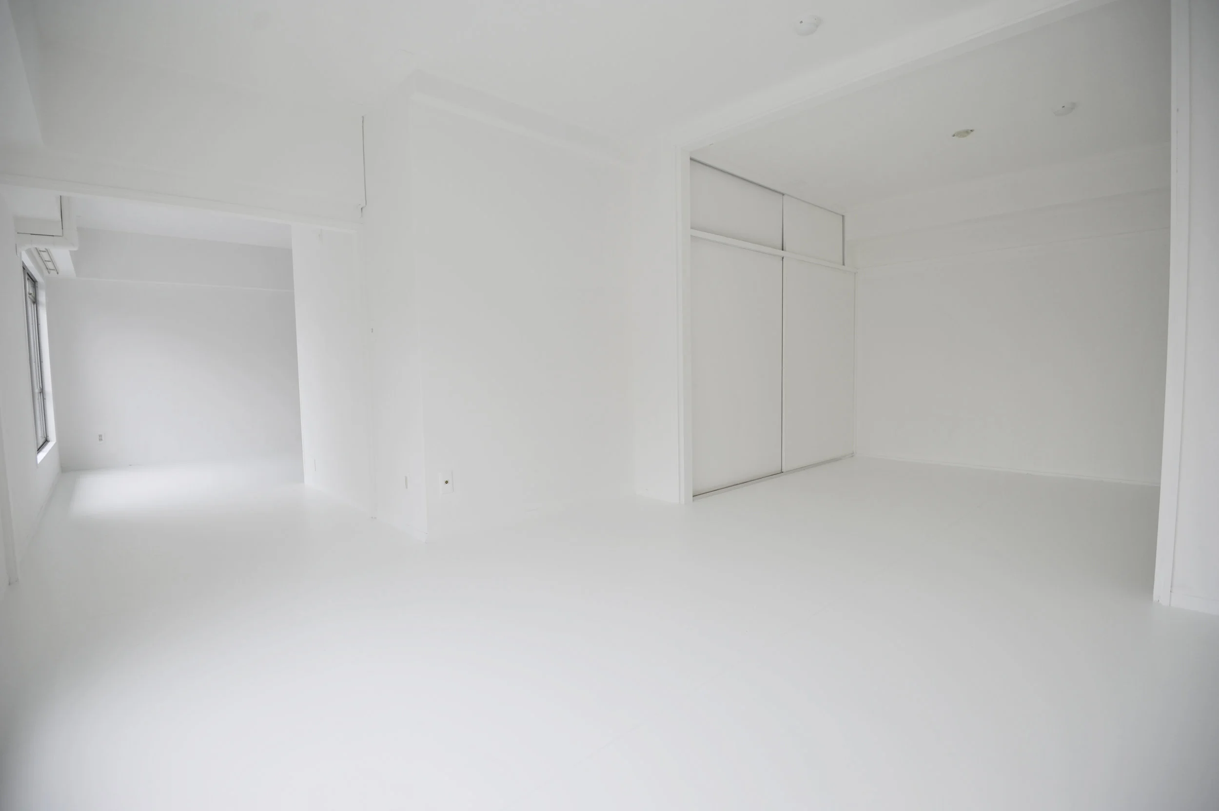 office_white.jpeg