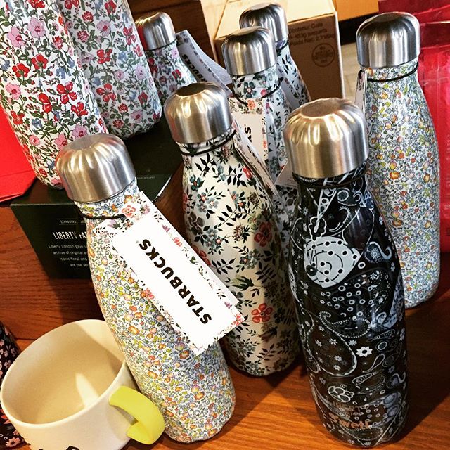 Oh. My. Word. Maybe my two favorite things ever commingling into the sweetest water bottle ever. Liberty + Starbucks = SWOON!