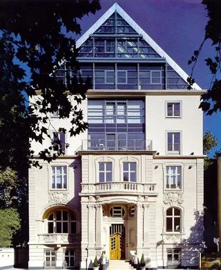 1_buerogebaeude2.jpg