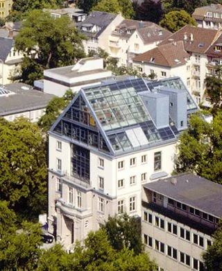 3_buerogebaeude2.jpg