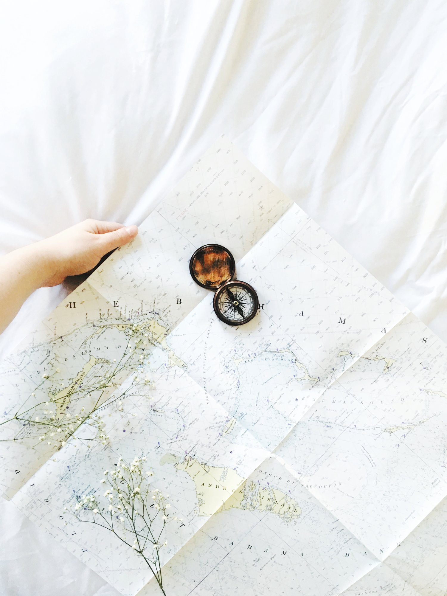 2018+Is+The+Year+Of+Women+&+Wanderlust+_+ROAM+++GOLIGHTLY.jpg