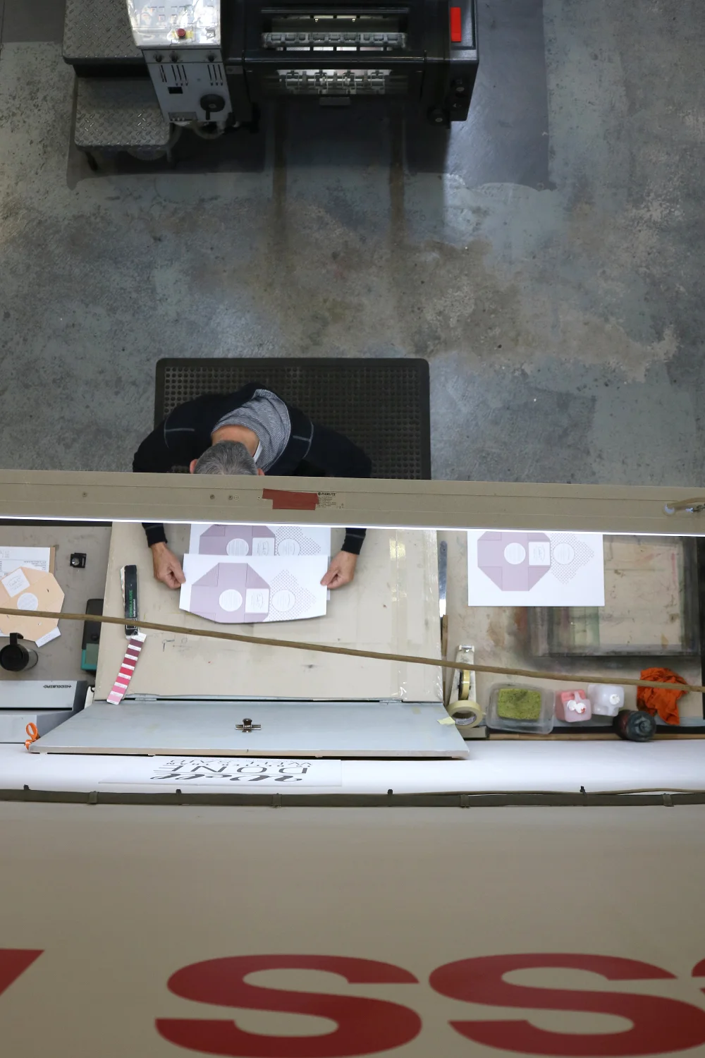 What is Offset Printing? Behind the Scenes