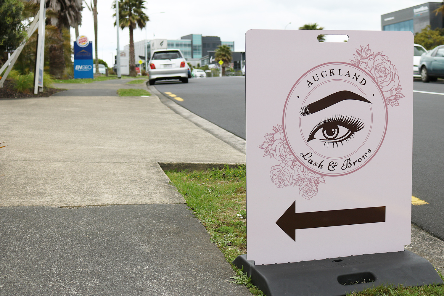 Road Sign for Auckland Lash & Brows
