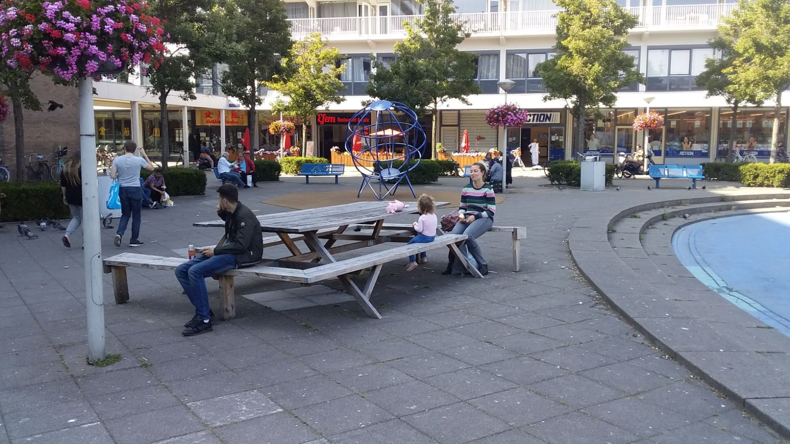 Placemaking Plus_livable to lovable_delflandplein_public life_publicspace.jpg