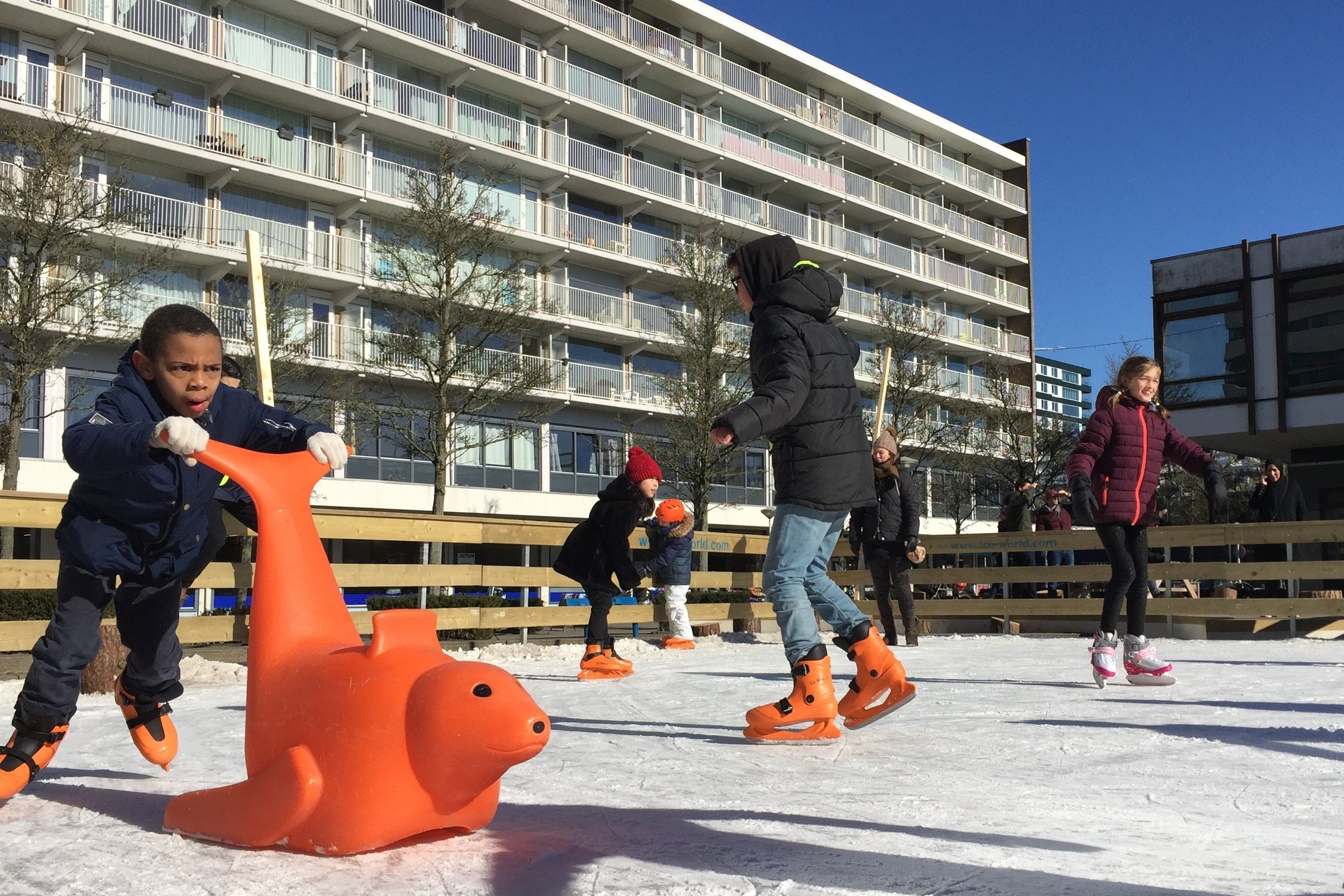 citymaking_publicspace_skating.JPG