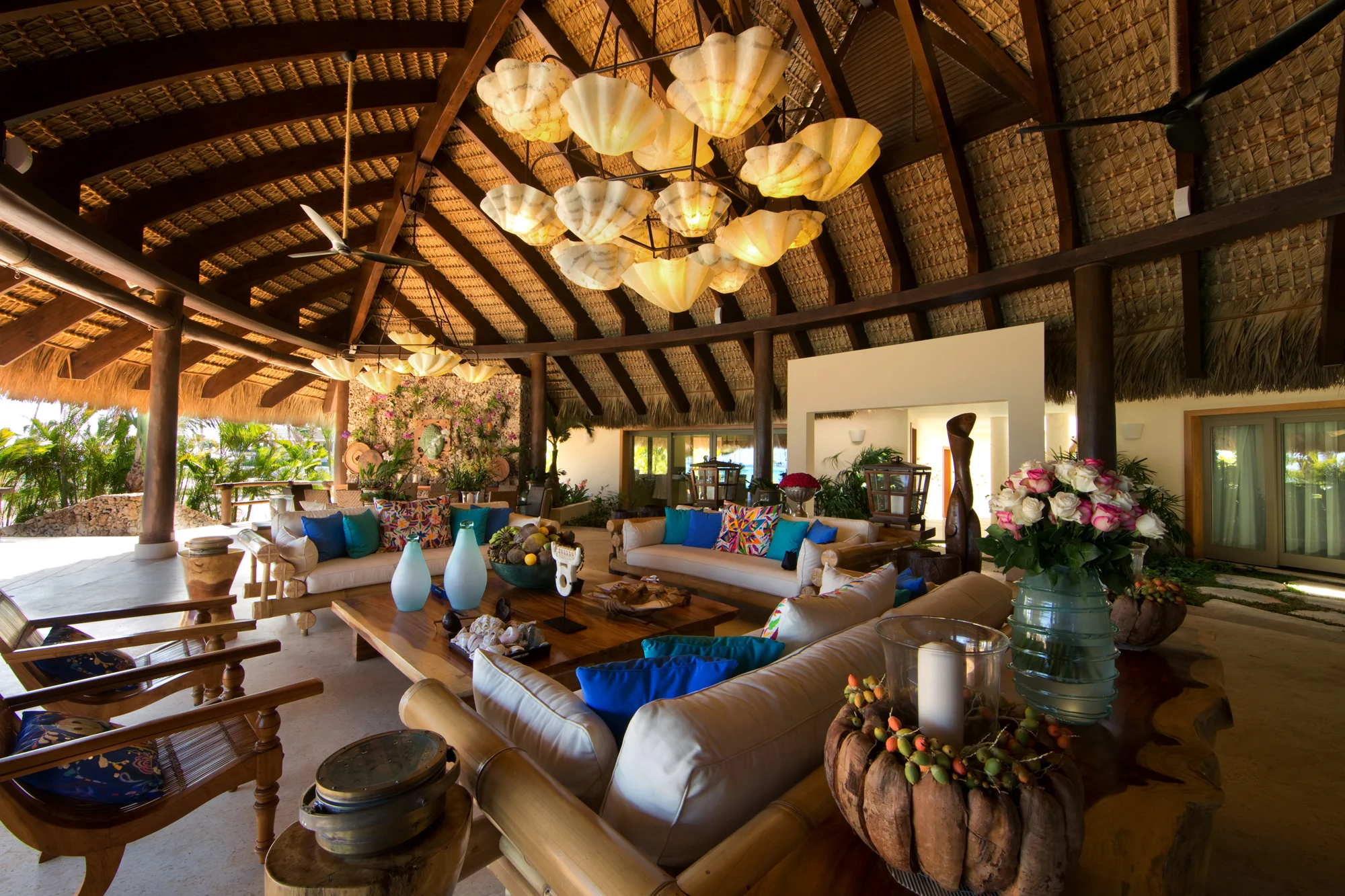16 - Bungalow - 01.jpg