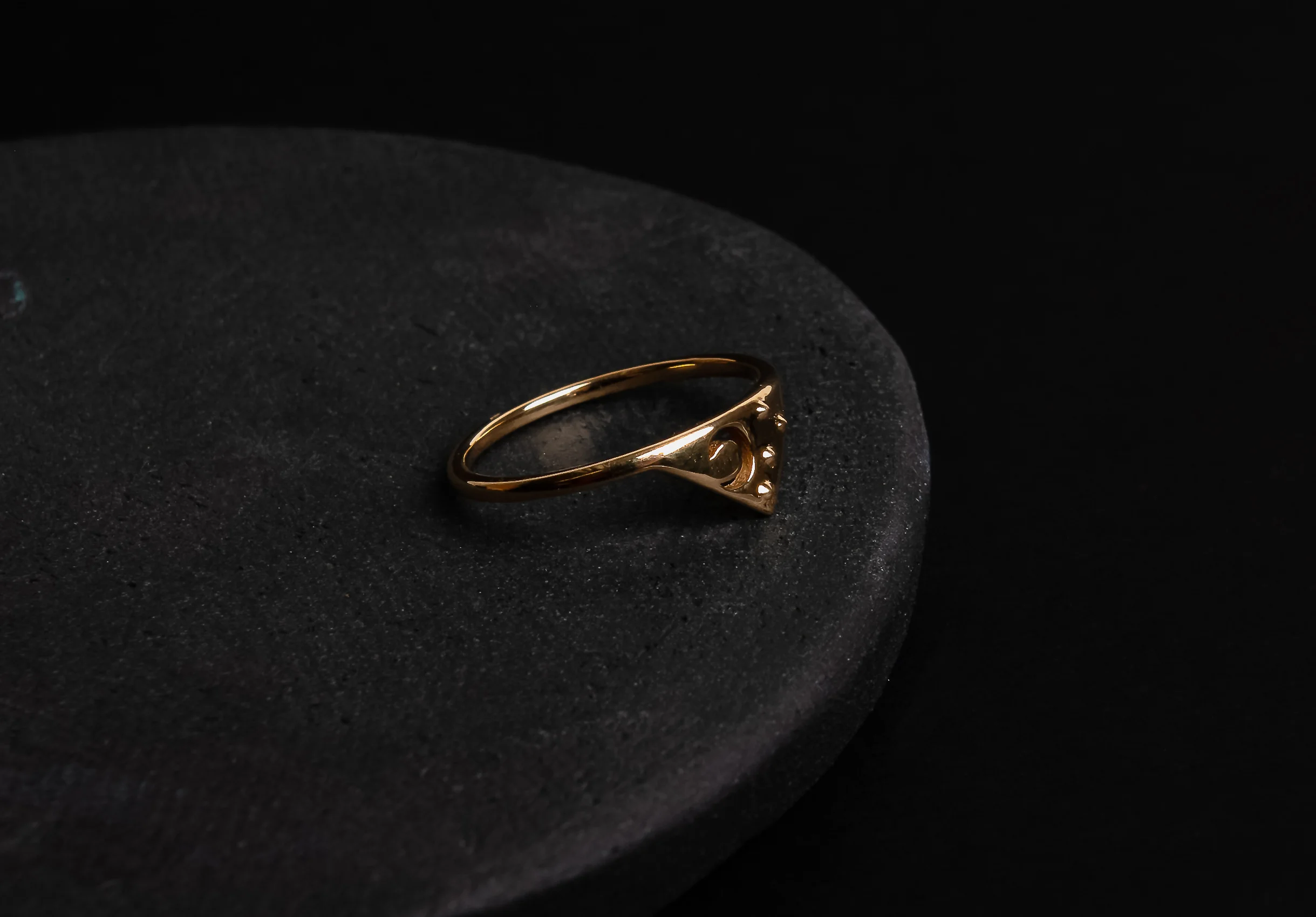 18k recycled gold unique engagement ring