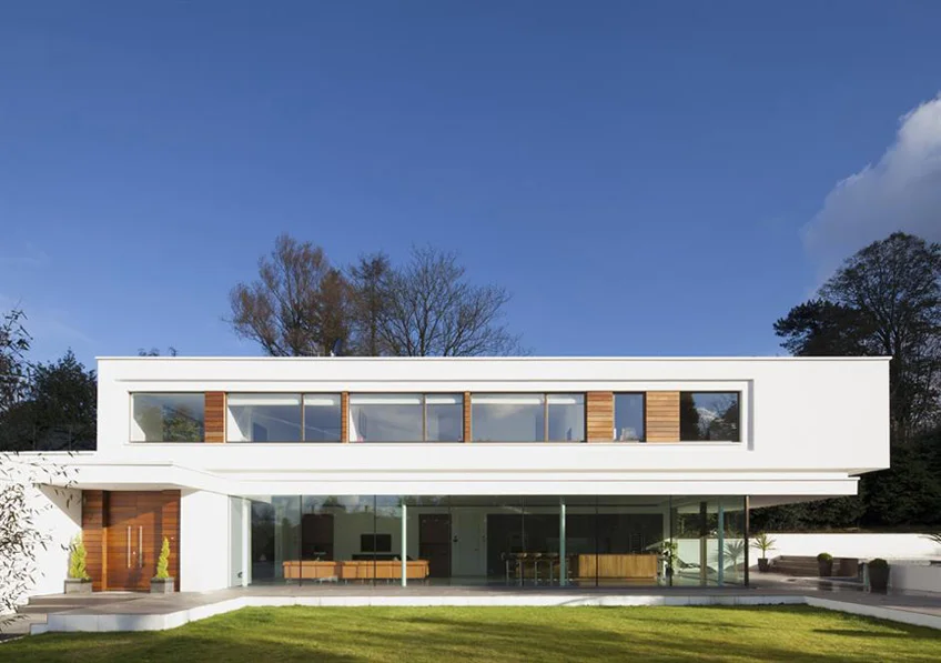 white_lodge_06.jpg