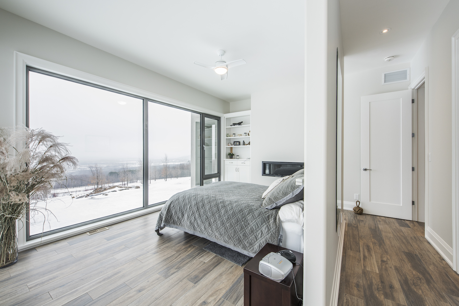 Example of an open, light filled modern space. 