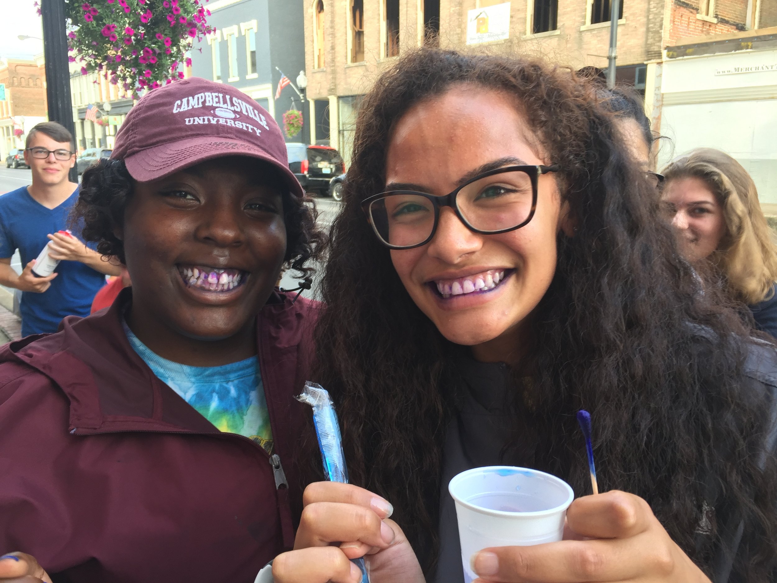 CU Students Take the #CDCPlaqueOutChallenge
