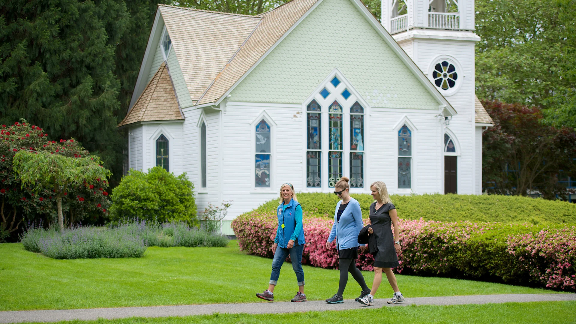  Minoru Chapel, south of Gateway Theatre in Minoru Park 