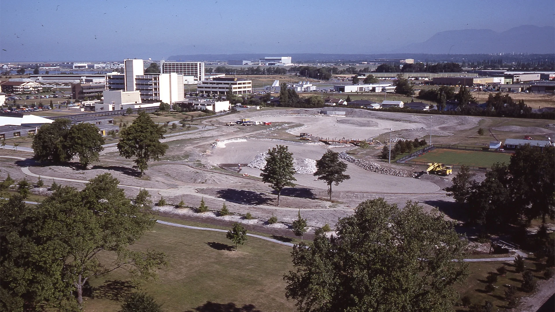  Early development of the Lakes area of Minoru Park 