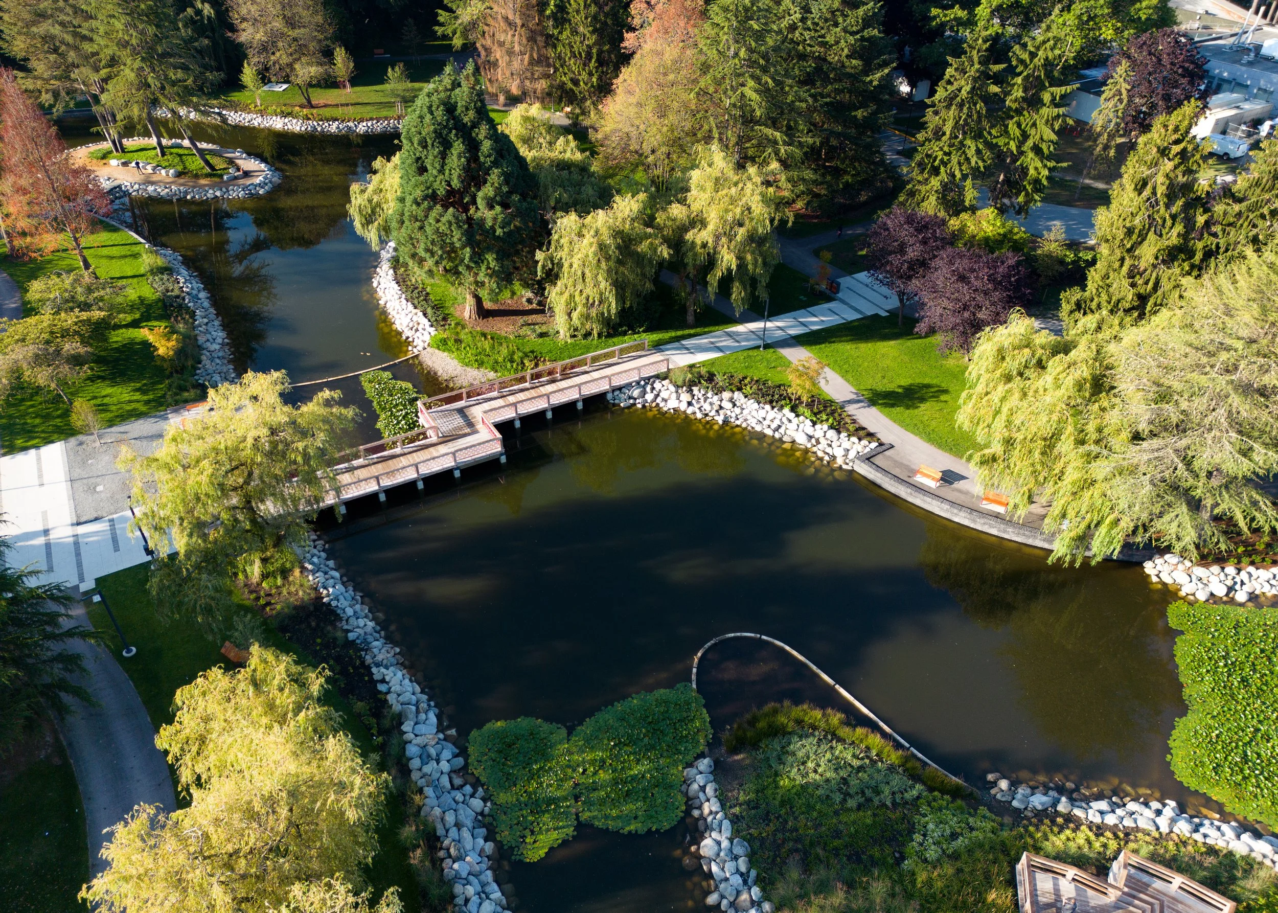 Drone view of the new Lakes Bridge in 2024