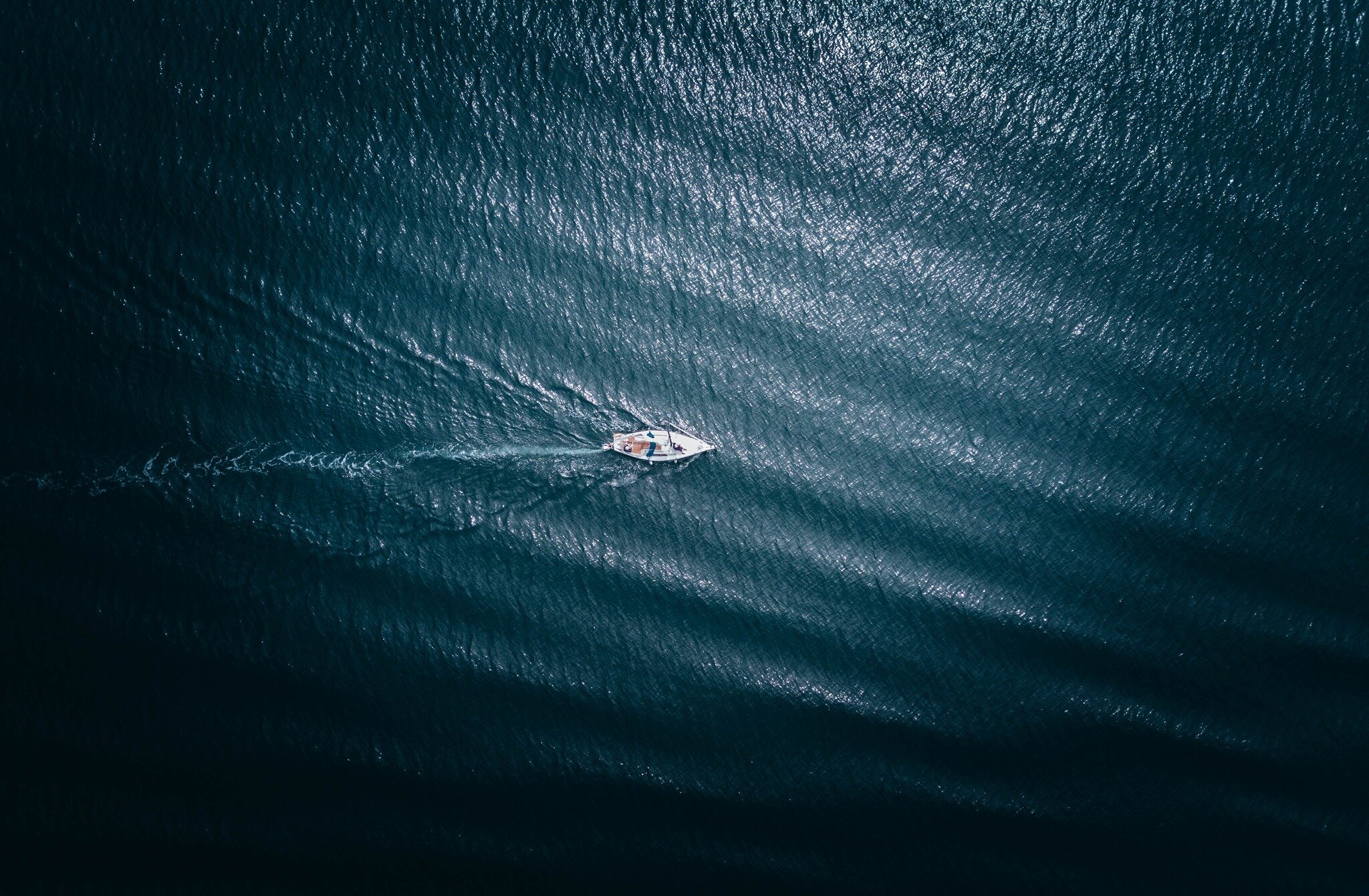 The ocean covers more than 70% of the surface of our planet. On this #earthday2023🌍, we take a moment to zoom out and appreciate our greatest natural resource, and raise a salute to all her dedicated caretakers 🫡 🌊🪸

Photo credit: @gerandeklerk 
