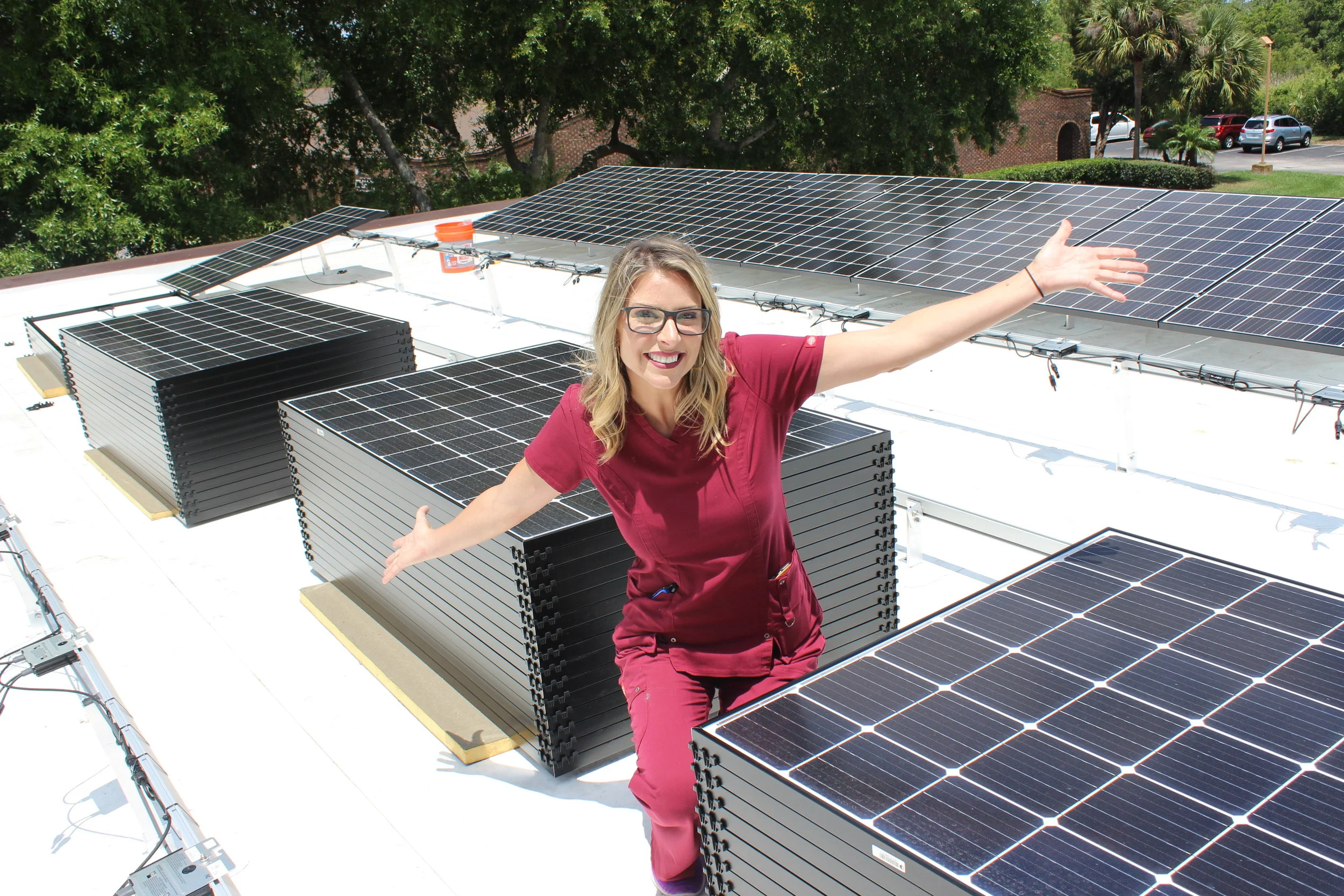 10 Reasons to Go Solar