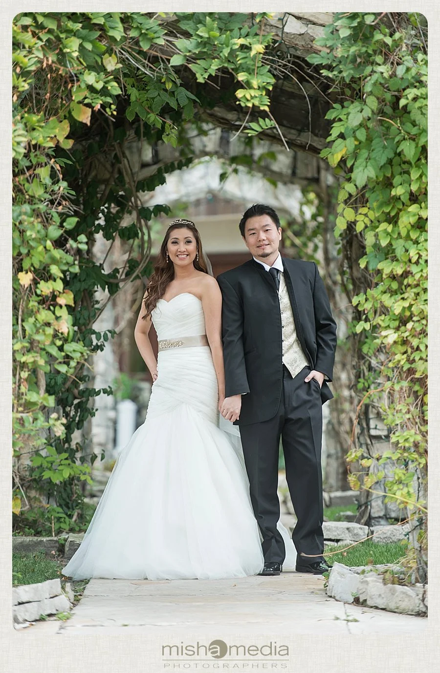 Weddings-at-Meyers-Castle_0001.jpg