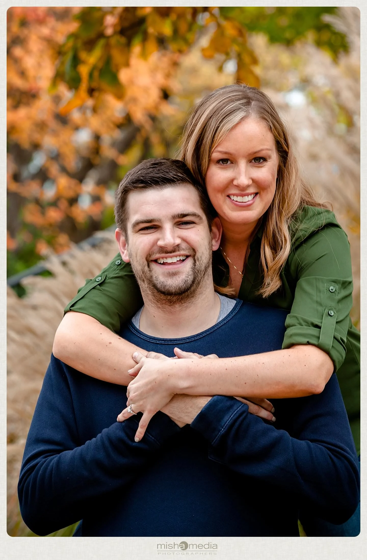 Naperville-Riverwalk-Engagement-Photos_0001.jpg