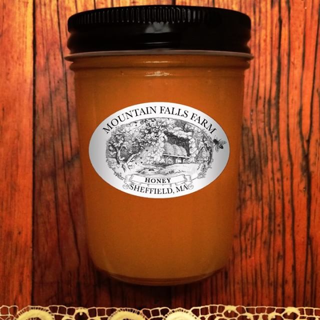 Label Project: Honey jar label for organic farm in Sheffield, MA