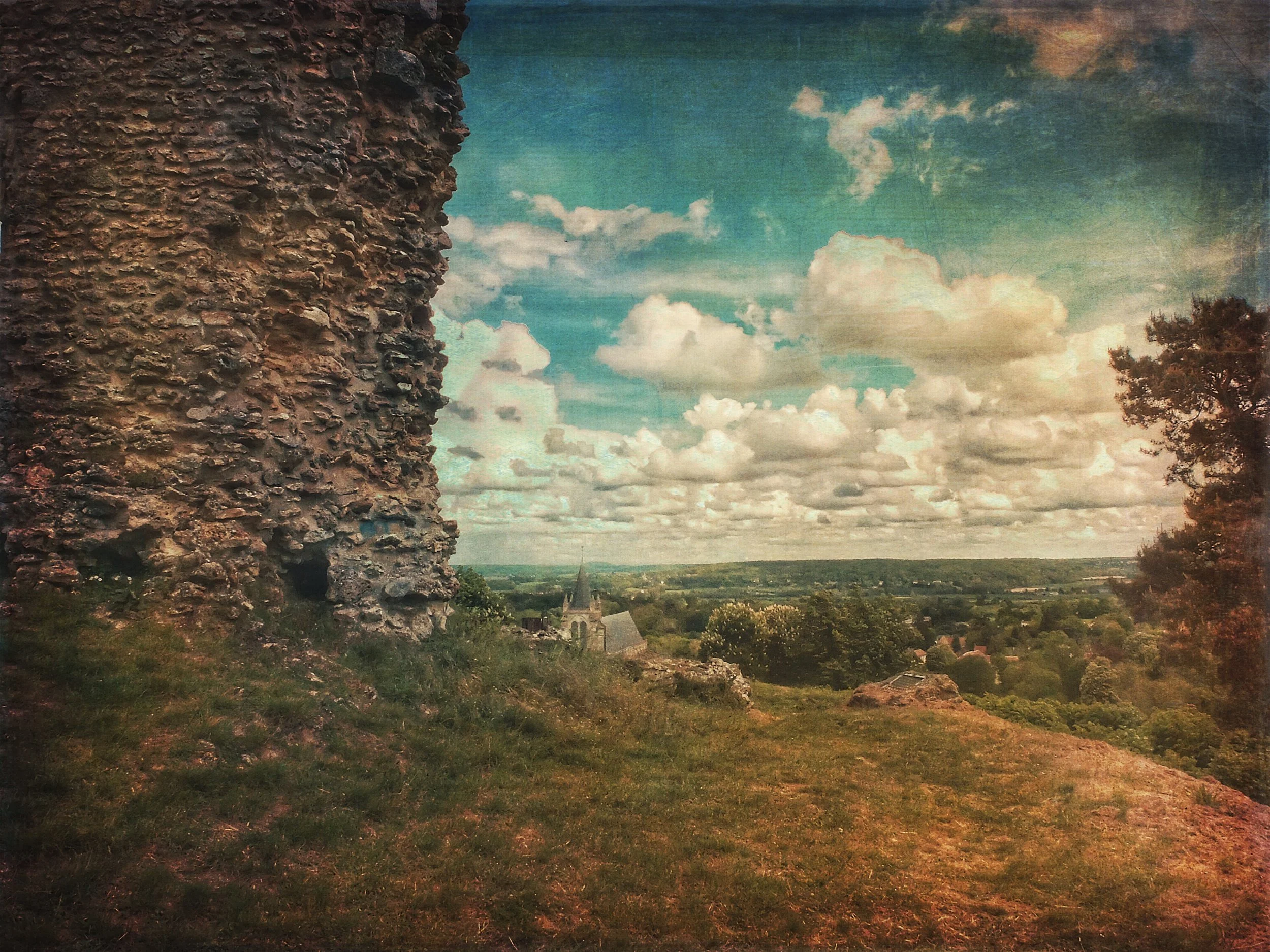 Panoramic view of Montfort from the ruins of the castle