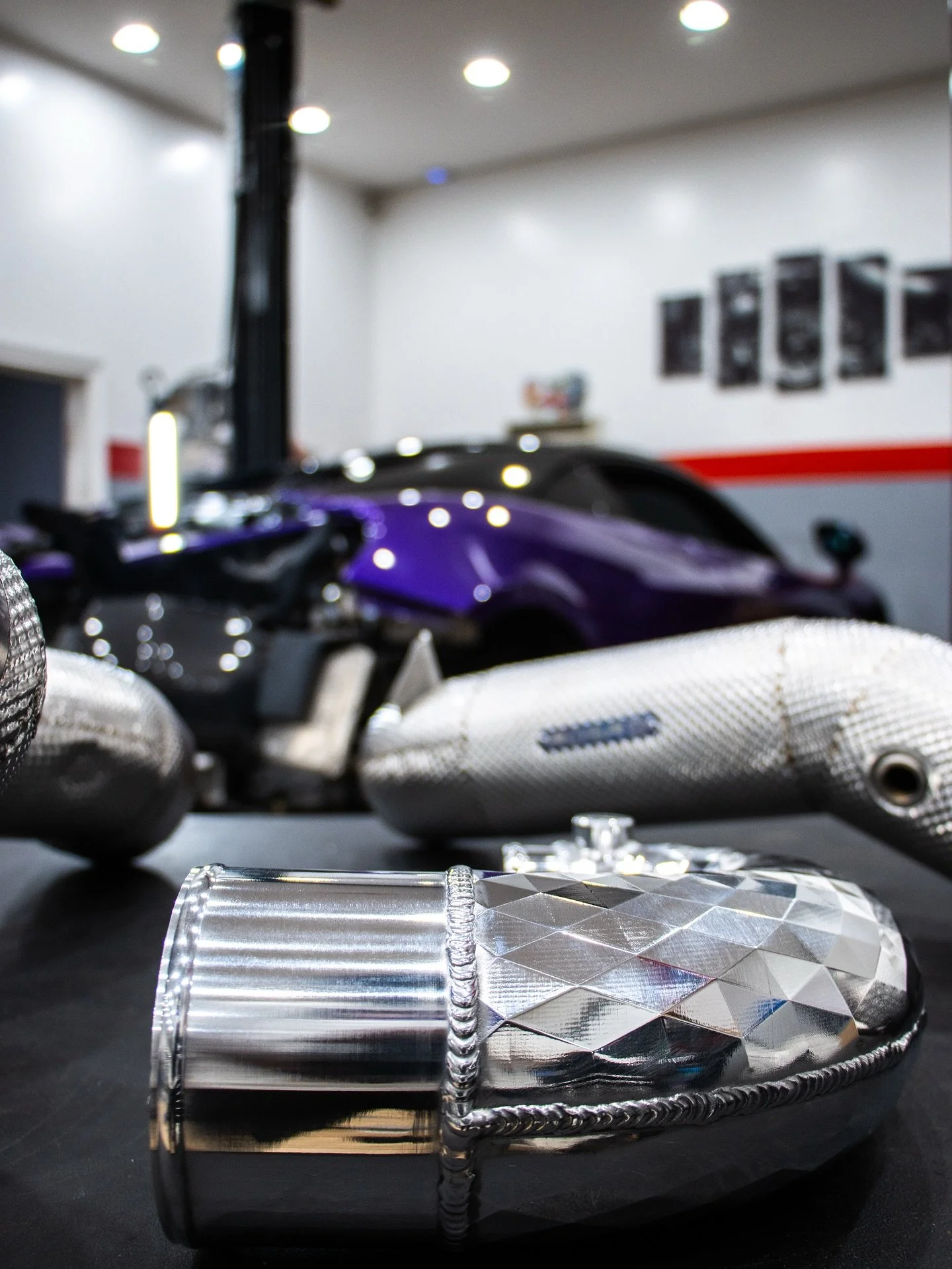 Some more detailed shots of the turbo inlets, downpipes & race x exhaust straight from @redstarexhaustusa 🔥🔥🔥
📆 Schedule an appointment with us today for all your performance upgrades, maintenance, diagnostics, and more.
We’ve got you