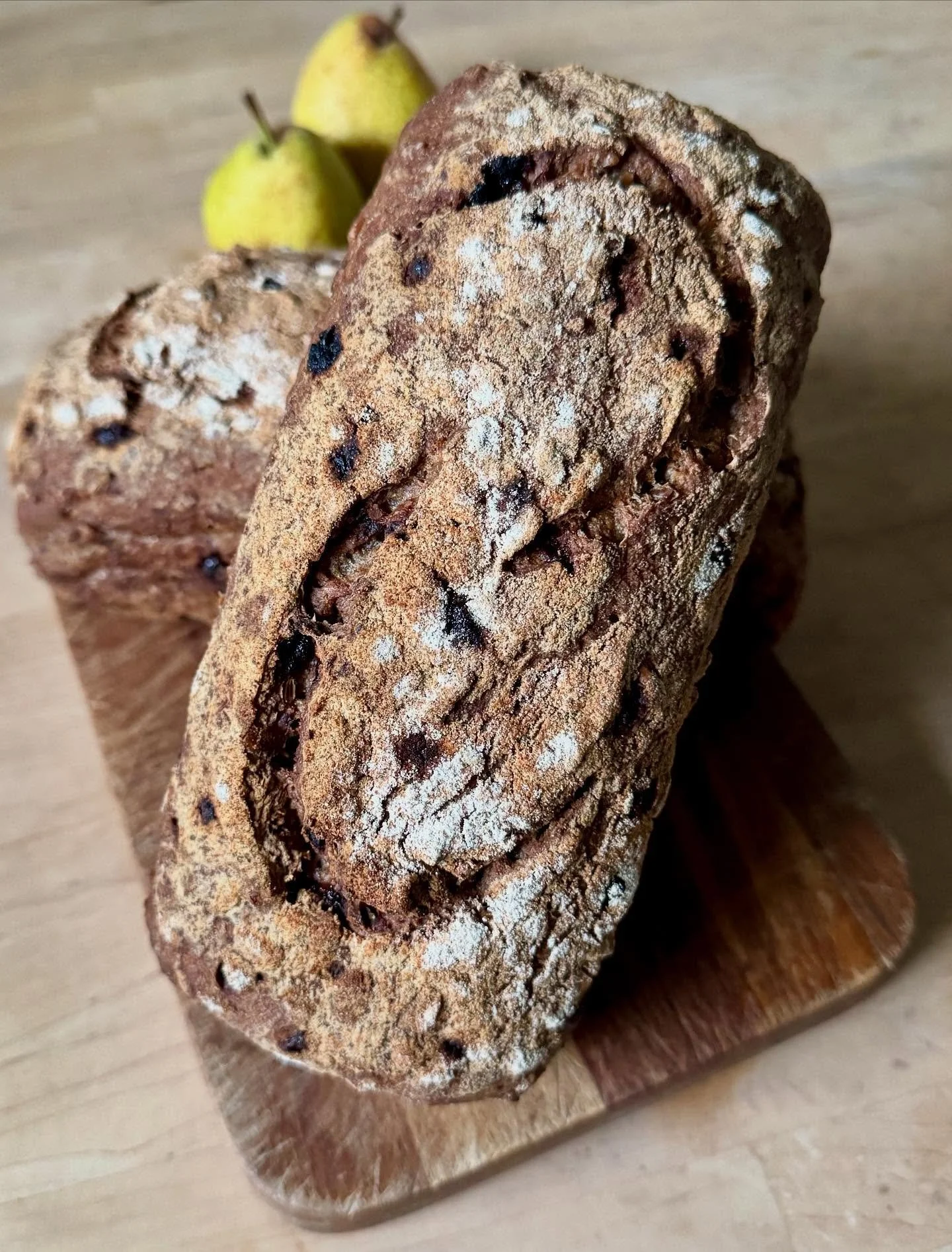 Seeded Buckwheat sourdough with fennel and plum has quickly become one of my favorites and will be at the Hollywood Market tomorrow, 9am till 1pm. Crackers, crisps, granola, of course, will be there as well as this bread menu: 🌾Purple Karma Barley, 