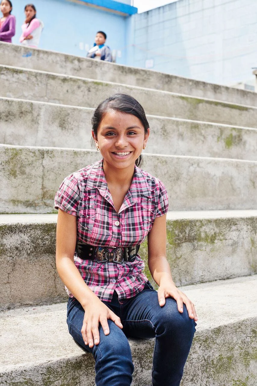 Girl Ninos de Guatemala.jpg