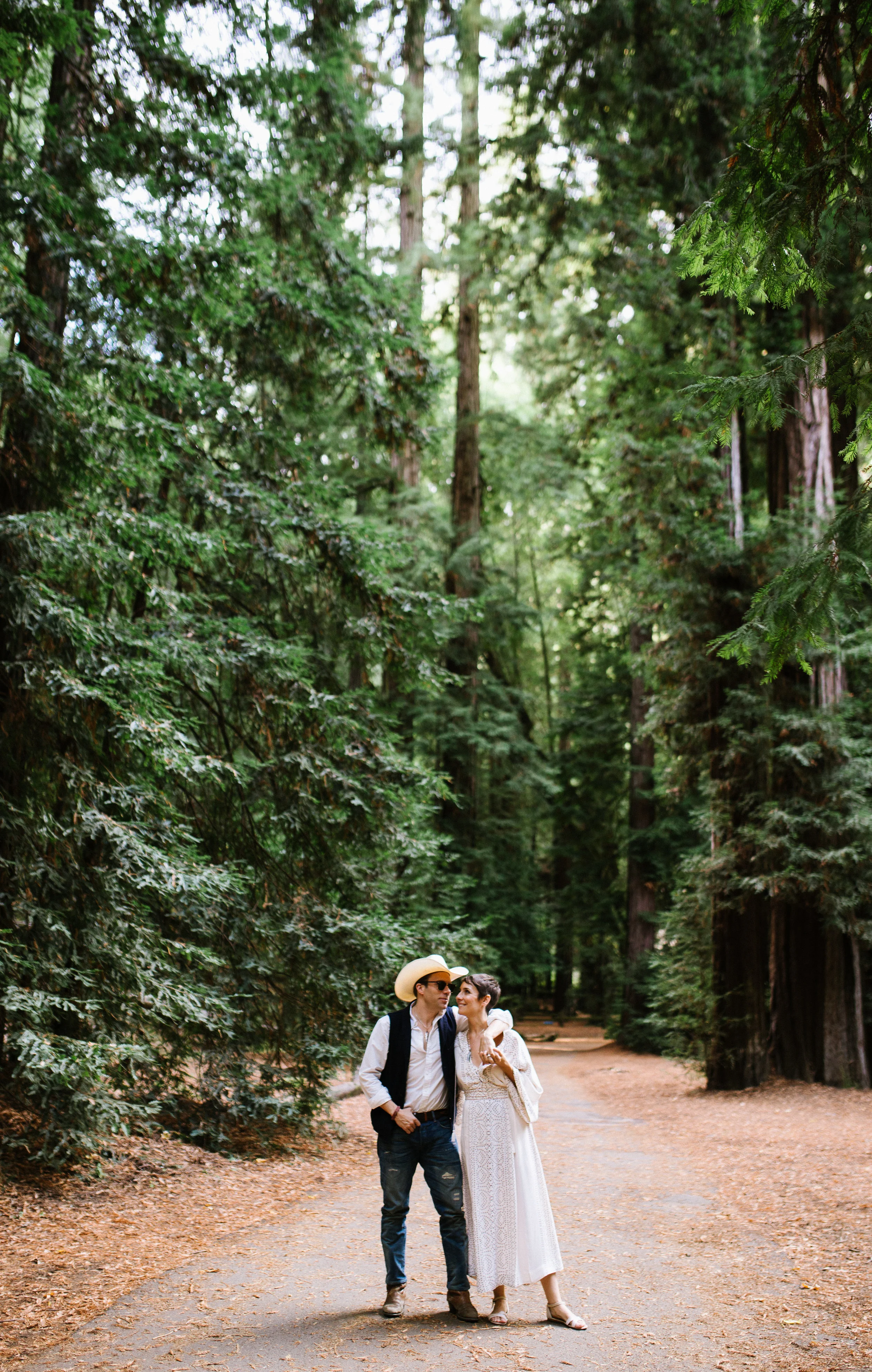 JulieBillyRedwoodsWedding-37.jpg
