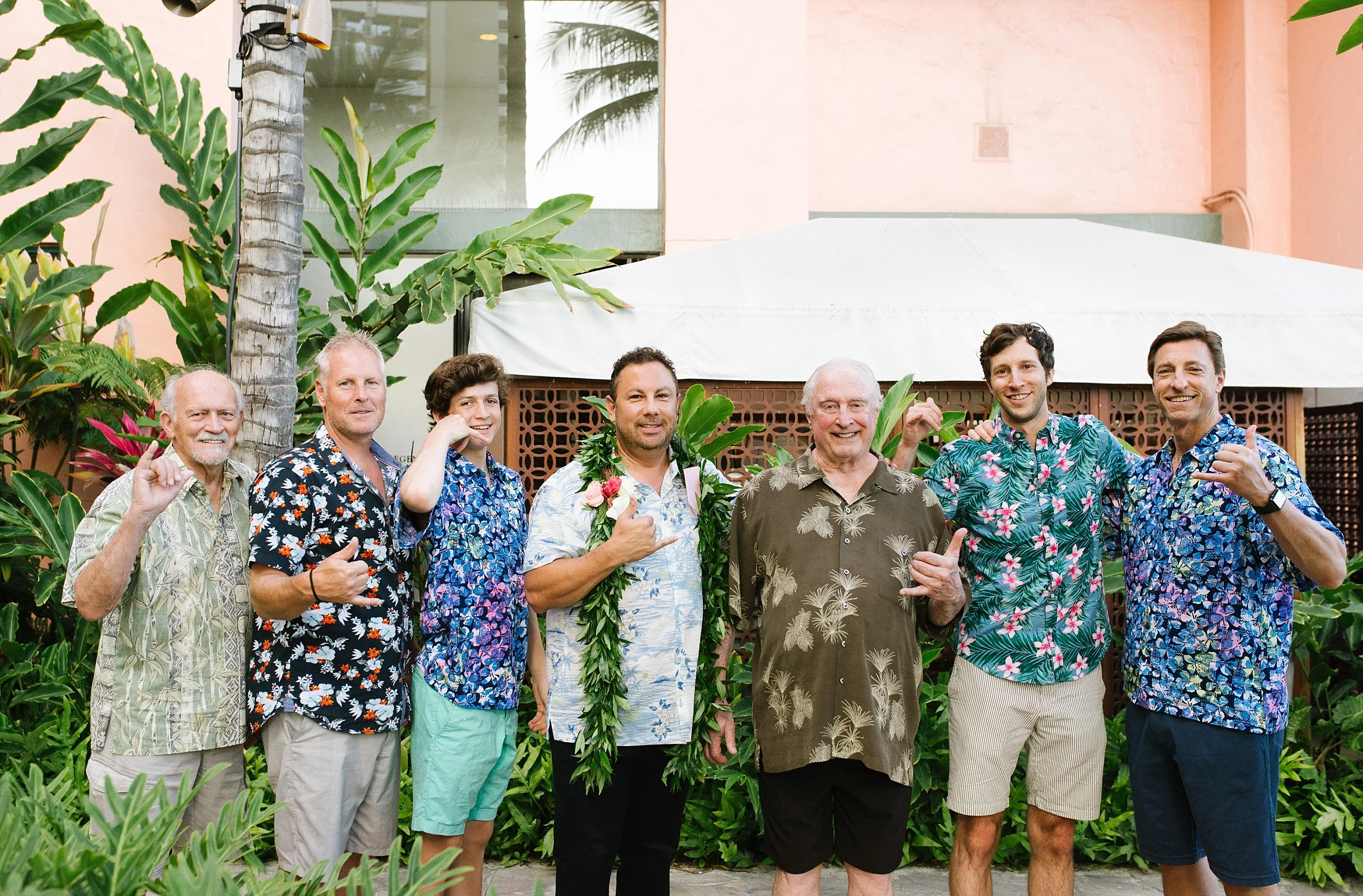 hawaii_oahu_beach_wedding_chelseadierphotography_0015.jpg