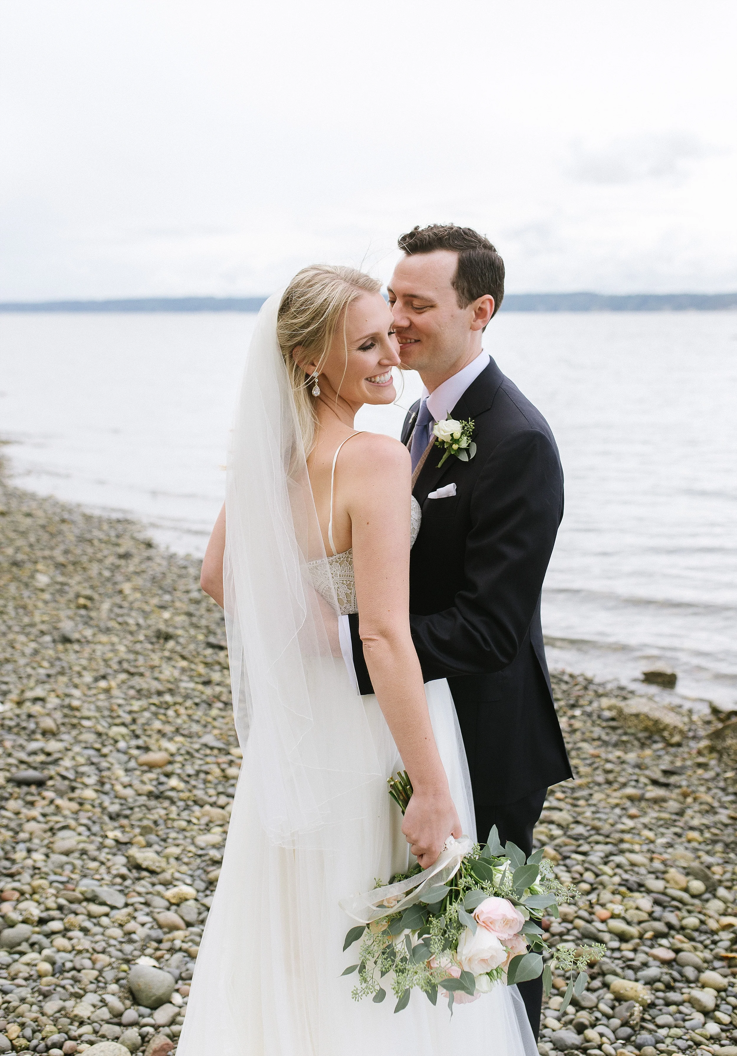 gig_harbor_washington_wedding_danacolin_cdp_0025.jpg