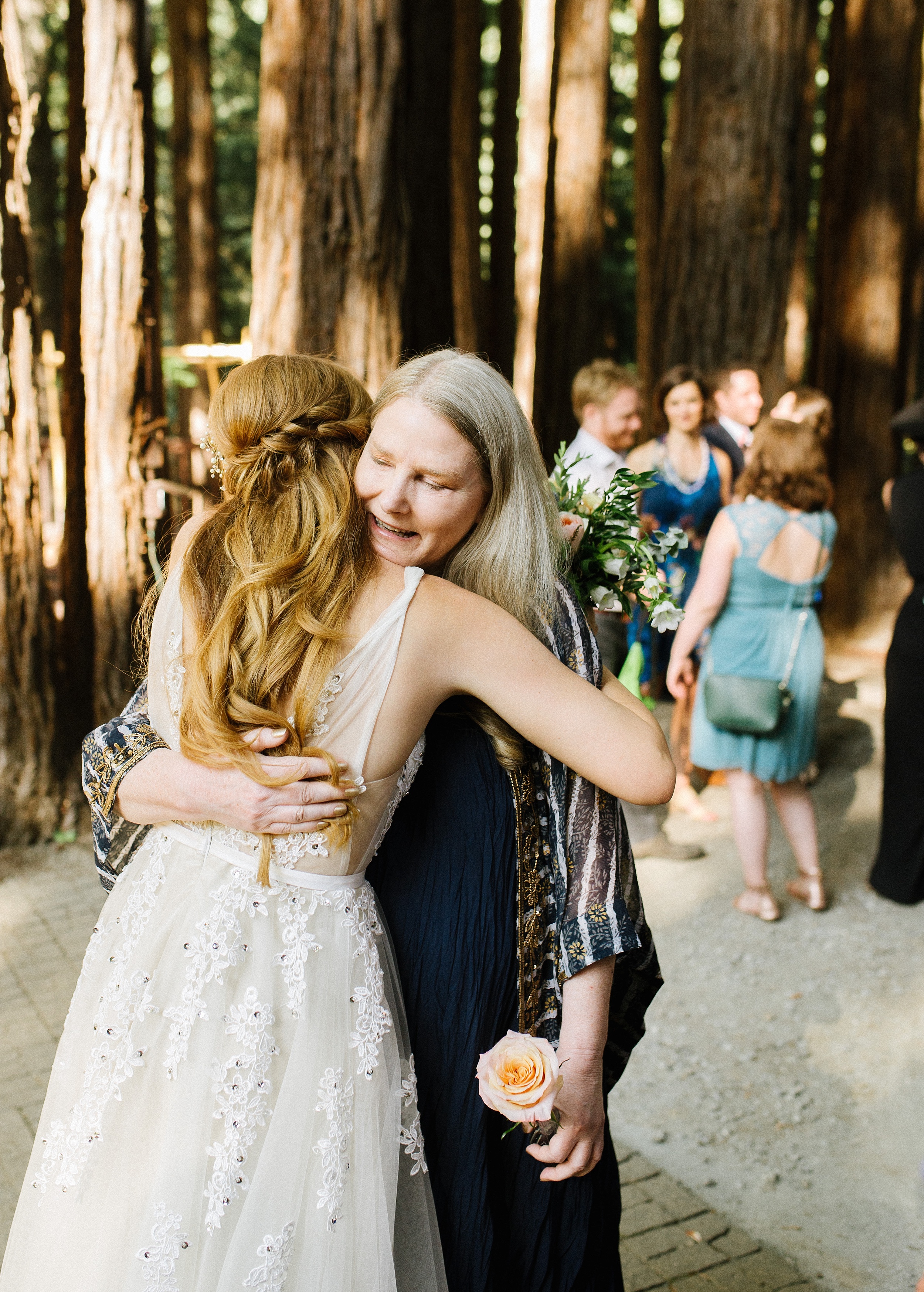 Amphitheatre-of-the-Redwoods-wedding-erikariley_chelsea-dier-photography_0024.jpg