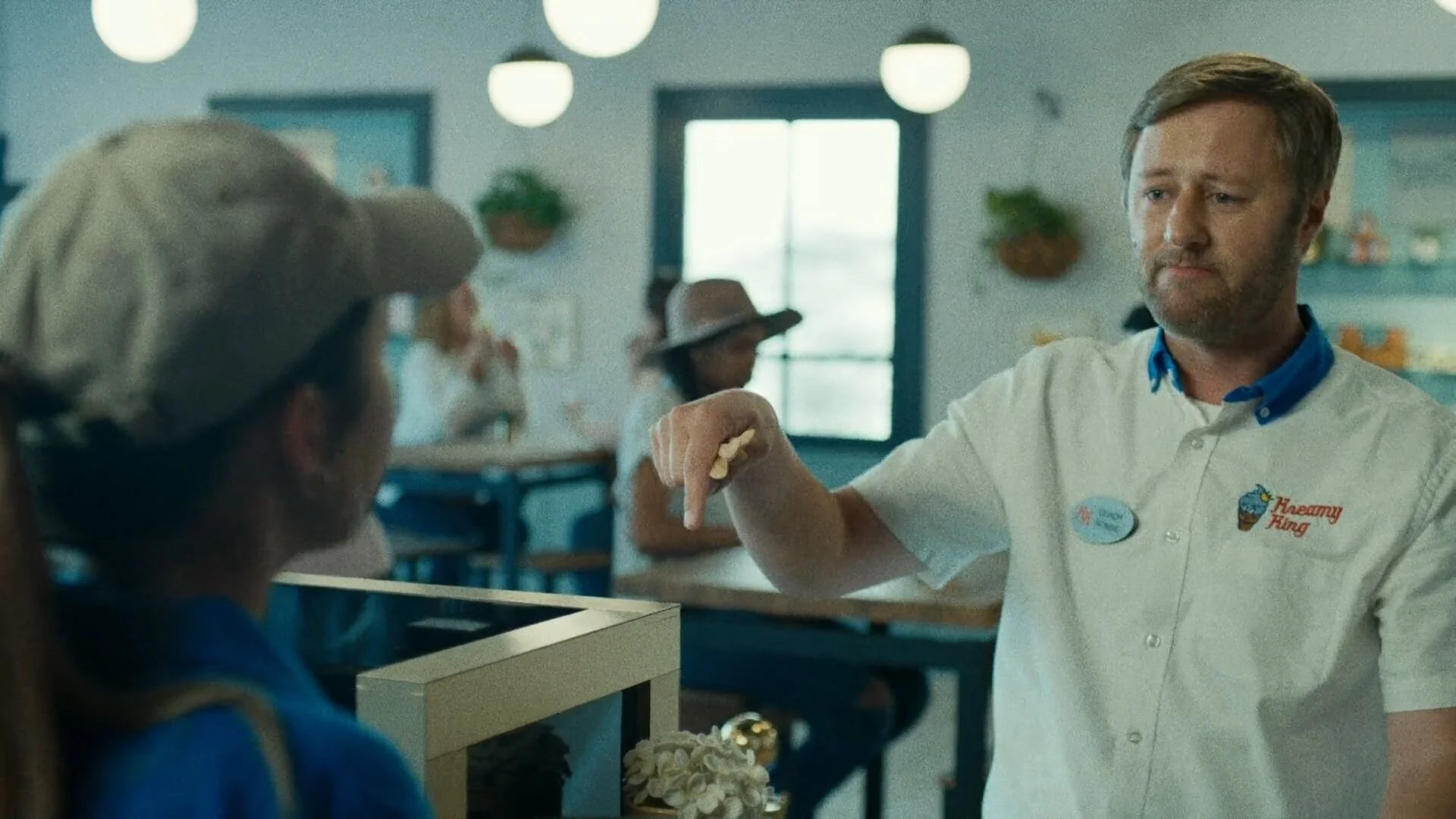 Robbie vs. Sugar Town