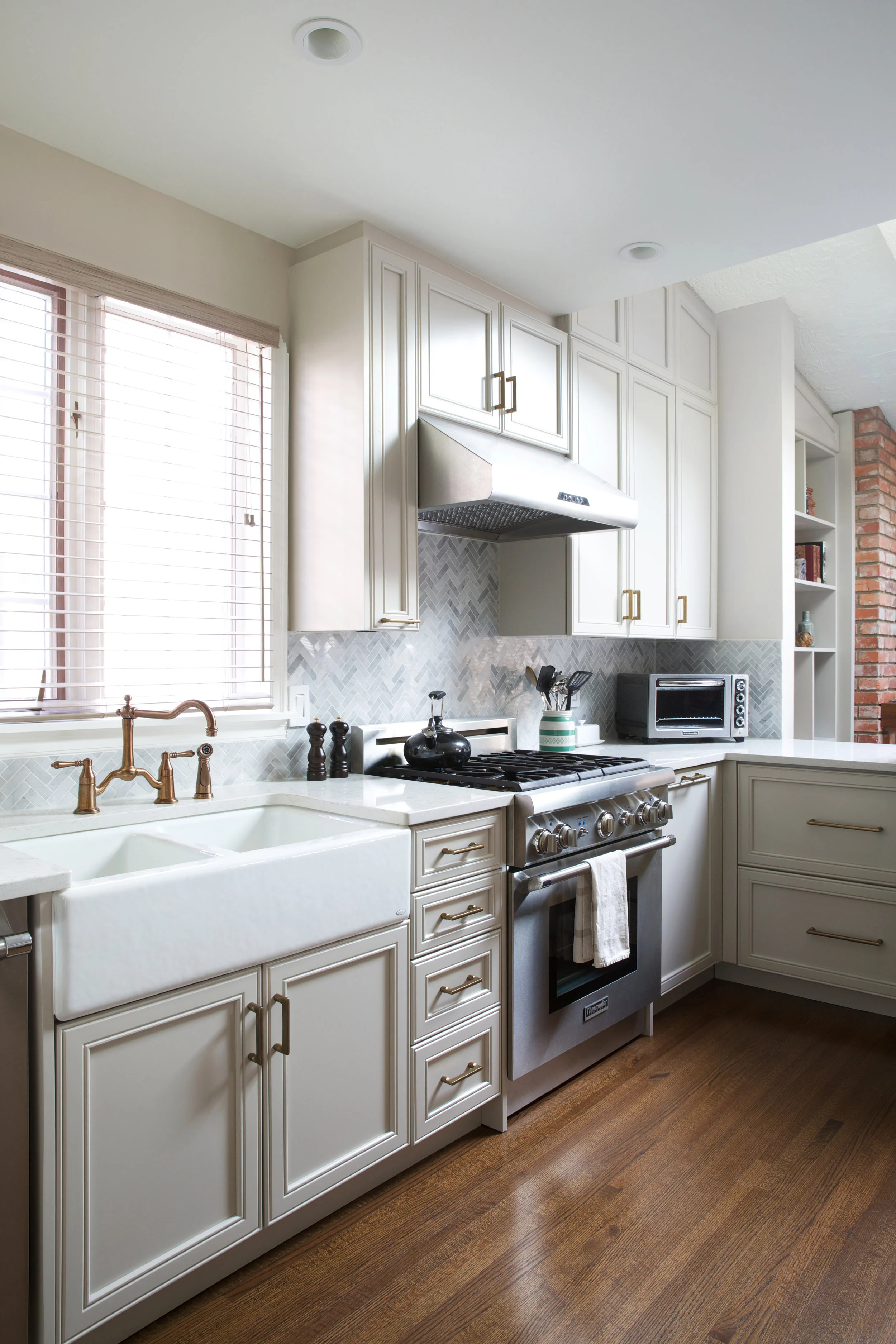 Inner City Kitchen Renovation, 1930's Home, Nyla Free Designs Inc., Calgary Interior Designer, Phil Crozier Photography