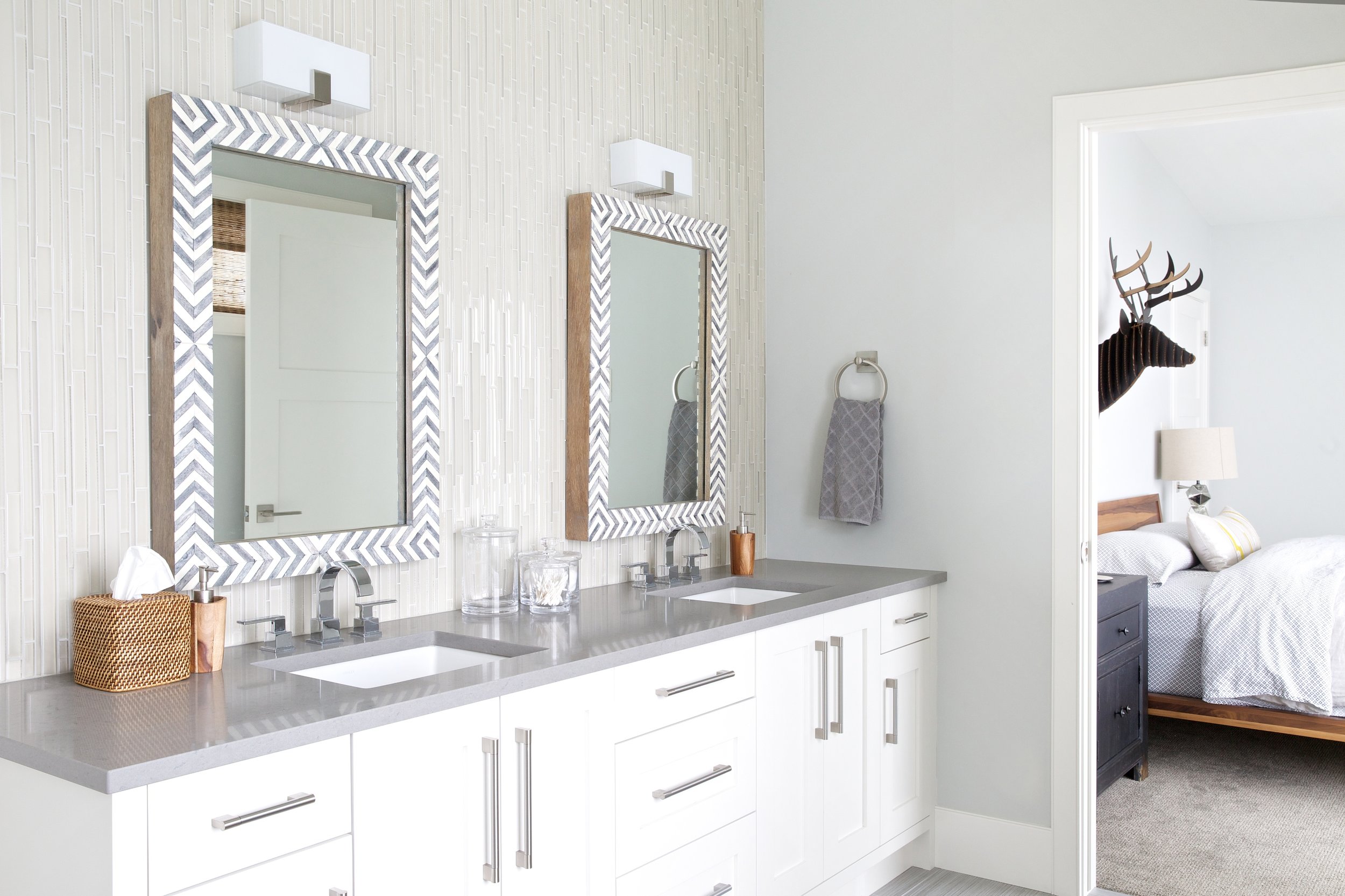 Sylvan Lake Family Cottage, Nyla Free Designs Inc., Calgary Interior Designer, Phil Crozier Photography