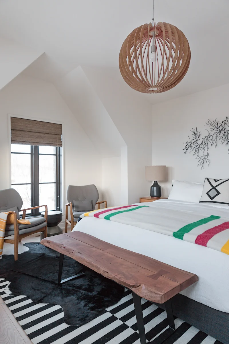 The guest suite from a Rural Alberta Country House, Interior Design by Calgary Design Studio Nyla Free Designs Inc, Photography: Phil Crozier #calgaryinteriordesign #calgaryinteriordesigner #nylafreedesigns #guestbedroominspirations #countryhouse