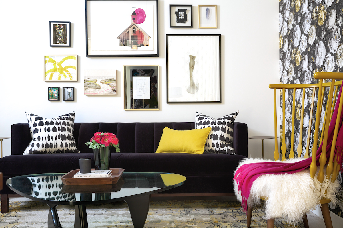 Nyla Free Designs Office Space, Calgary Interior Designer, Phil Crozier Photography #officedesign #studiospace #interiordesign #creative #entrepreneur
