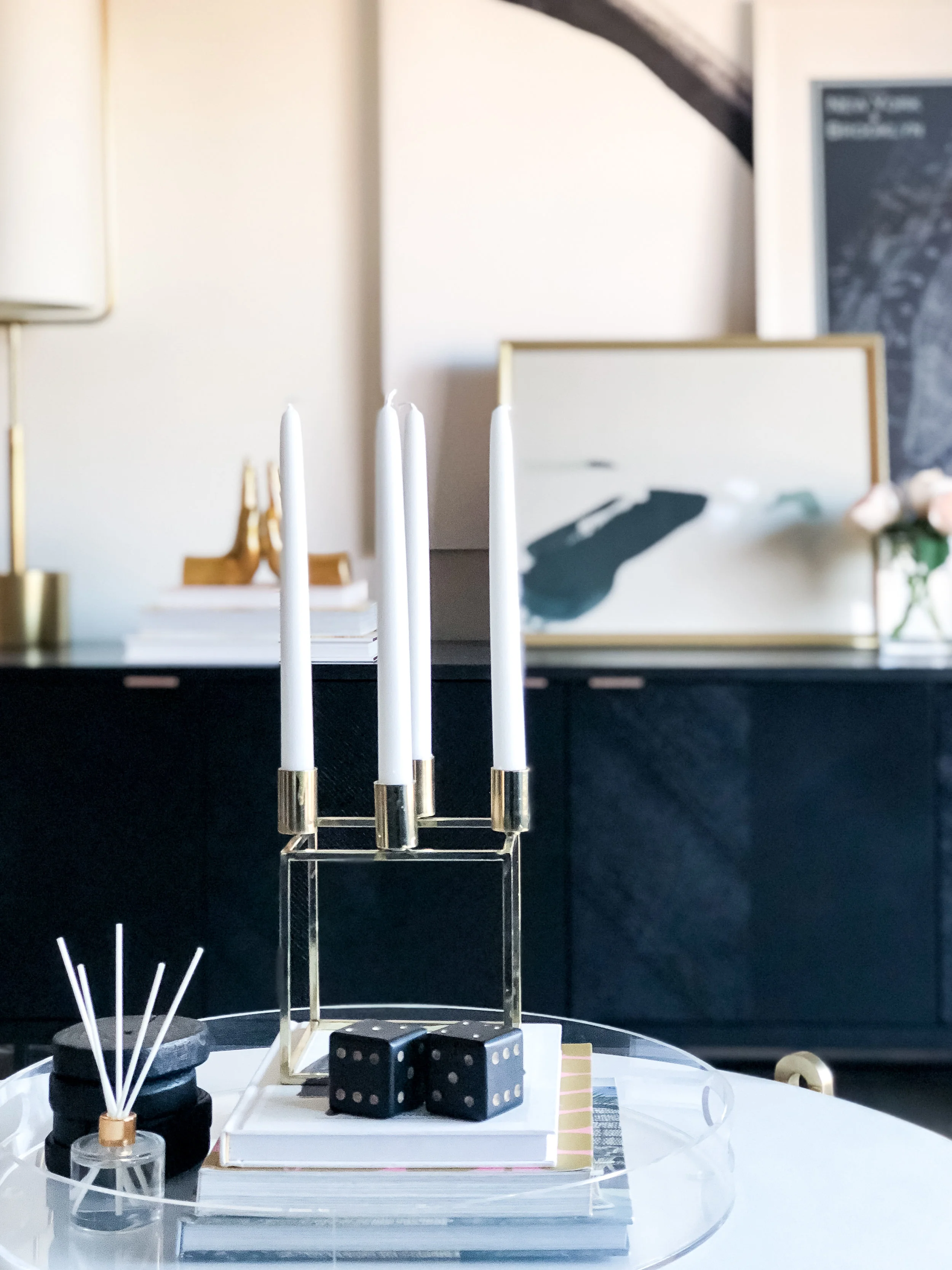 Nyla Free Designs Collaborates with Property Brothers Buying and Selling in Calgary Alberta Canada, Episode 5 #propertybrothers #hgtv #interiordesign #collaboration #design #styling
