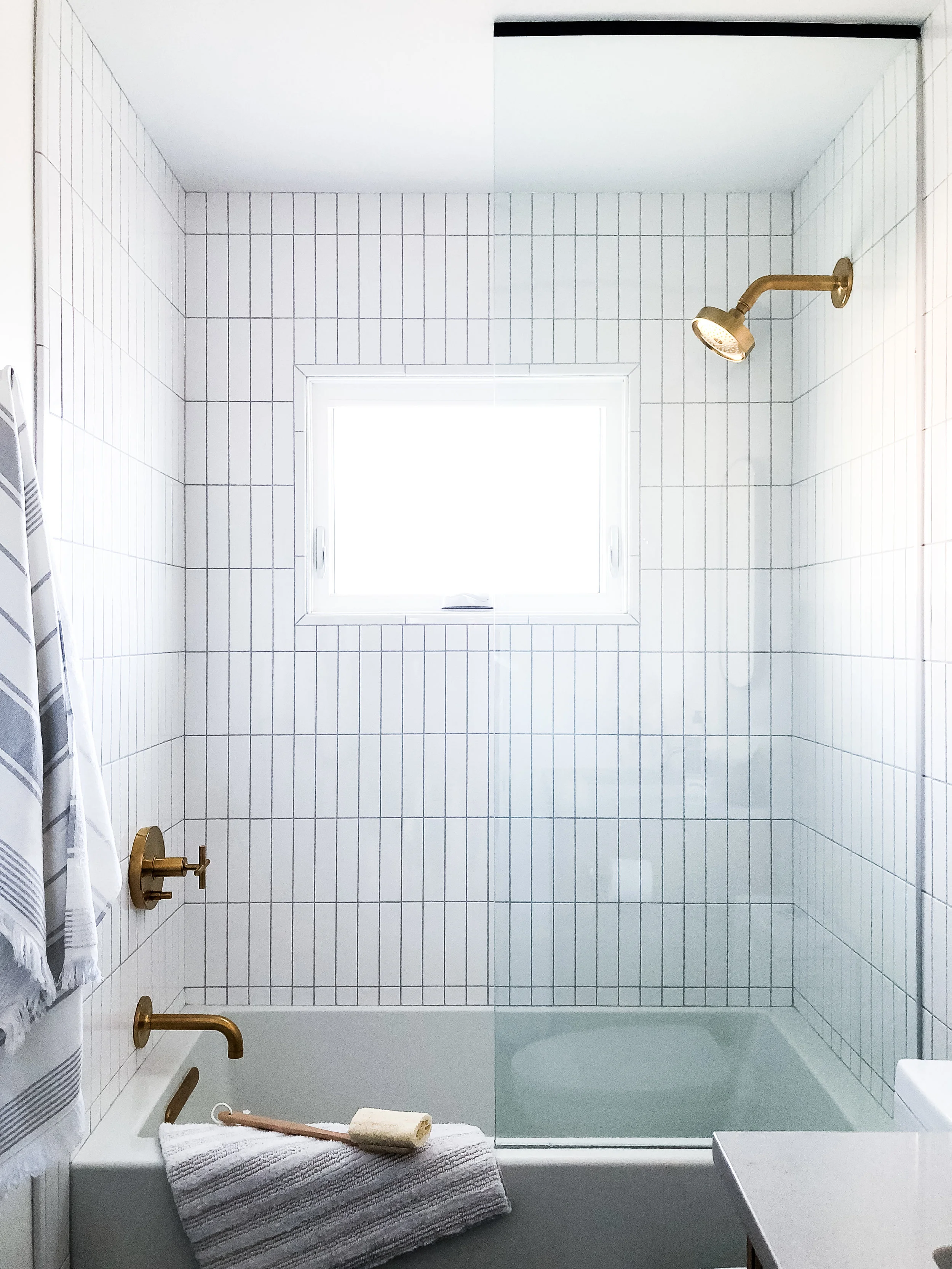 Nyla Free Designs Collaborates with Property Brothers Buying and Selling in Calgary Alberta Canada, Episode 5 #propertybrothers #hgtv #interiordesign #collaboration #design #openconcept #ensuite #details #masterensuite