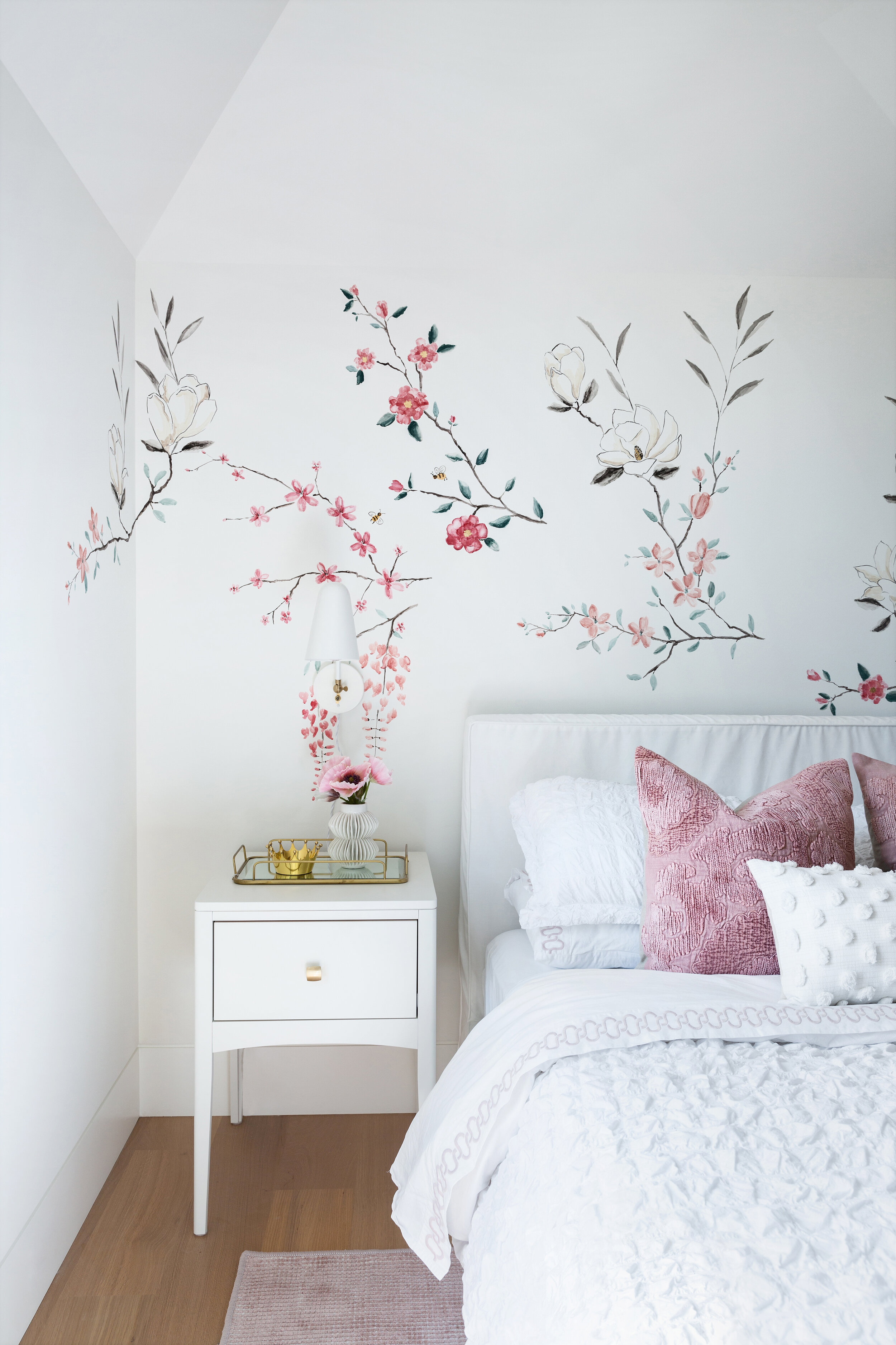 Modern & Elegant Bedroom , Mount Royal, Nyla Free Designs, Calgary Interior Designer, Davignon Martin Architecture, Stonewater Homes, Phil Crozier Photography