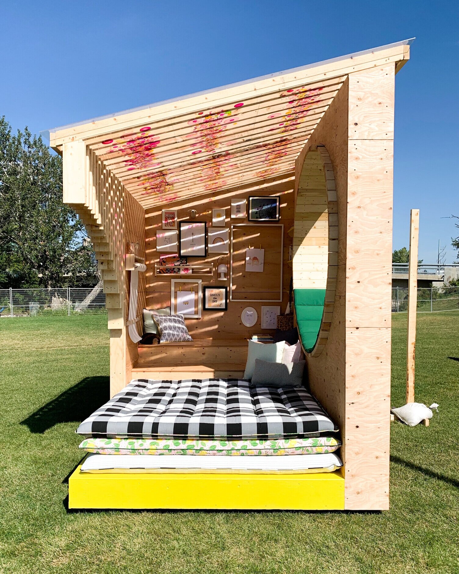 Barley & Smoke, Reading Forts, Hosted by Divine Flooring, Nyla Free Designs