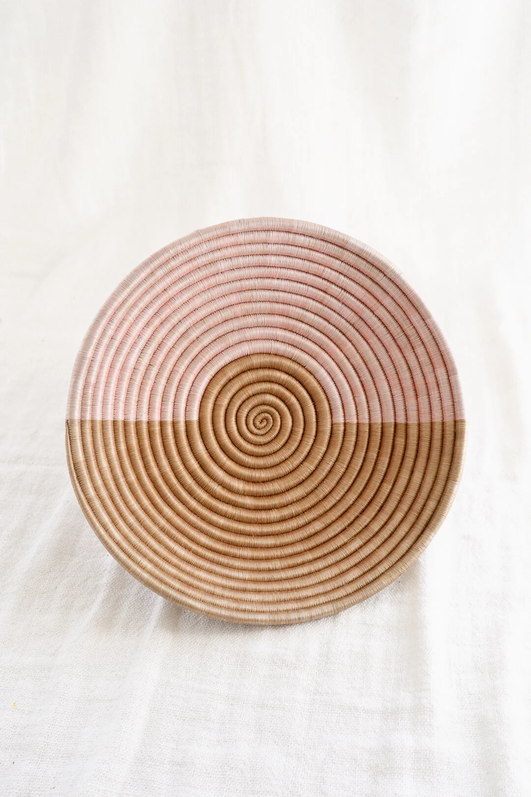 Blush Akeza Raffia Plate